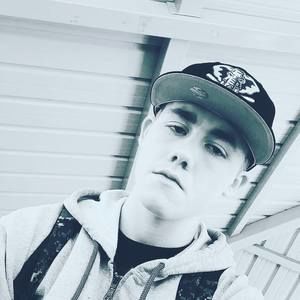 Meet your Posher, Collin